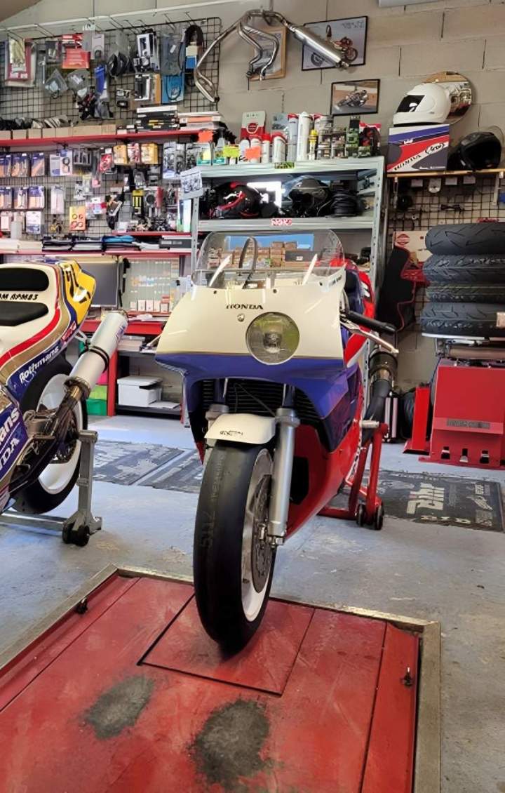 Pièces détachées moto à La Crau